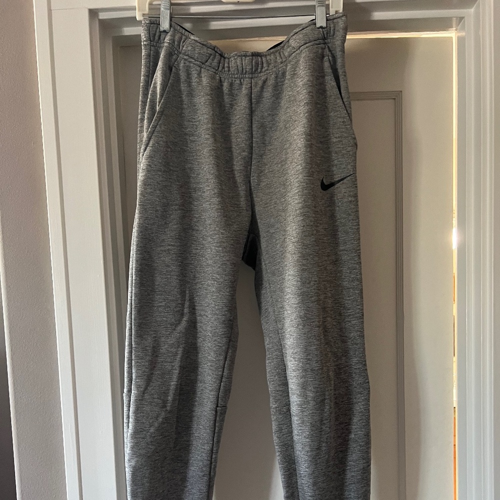 Men's Nike dri-fit sweatpants
